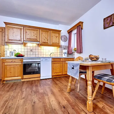 Apartamento Gaestehaus Anneliese Wallgau